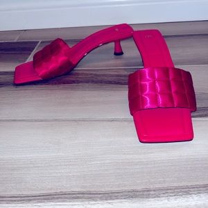 Fuschia Pink Pillow Heels -Zara- Size 9 Kitten Heels